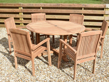 Load image into Gallery viewer, 6 seater teak outdoor dining set, perfectly suited to commercial use.