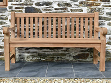 Load image into Gallery viewer, Traditional big classic commercial outdoor teak bench 150cm/5ft, front view