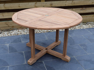 Classic, 120cm round Teak outdoor dining table, suitable for commercial use