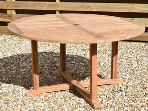 Solid teak 150cm diameter pedestal style outdoor dining table, perfect for commercial use.